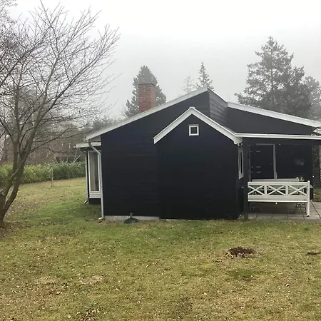 5 Person In Vaeggerlose