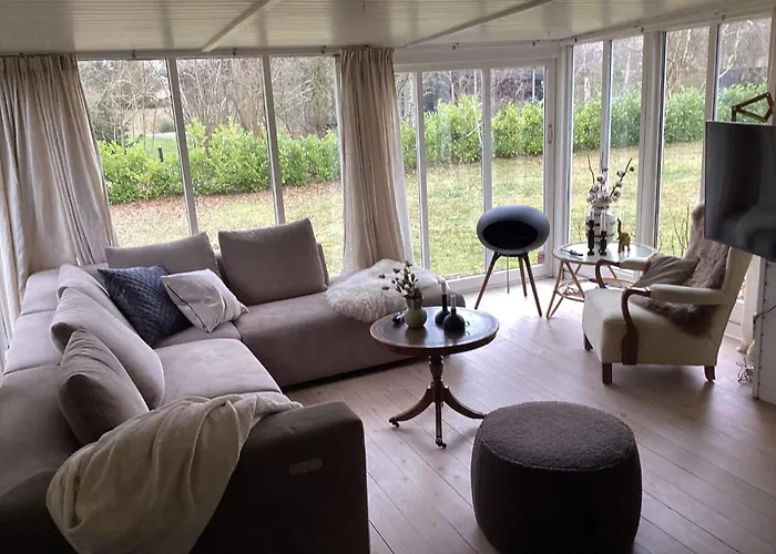 5 Person In Vaeggerlose Semesterbostad Bøtø By