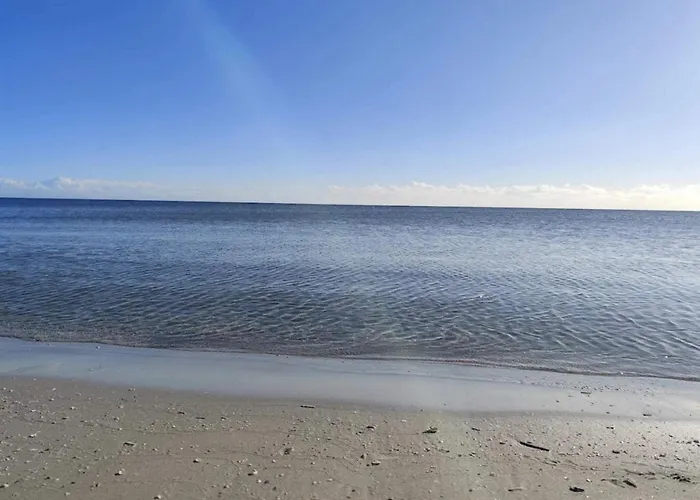 5 Person In Vaeggerlose